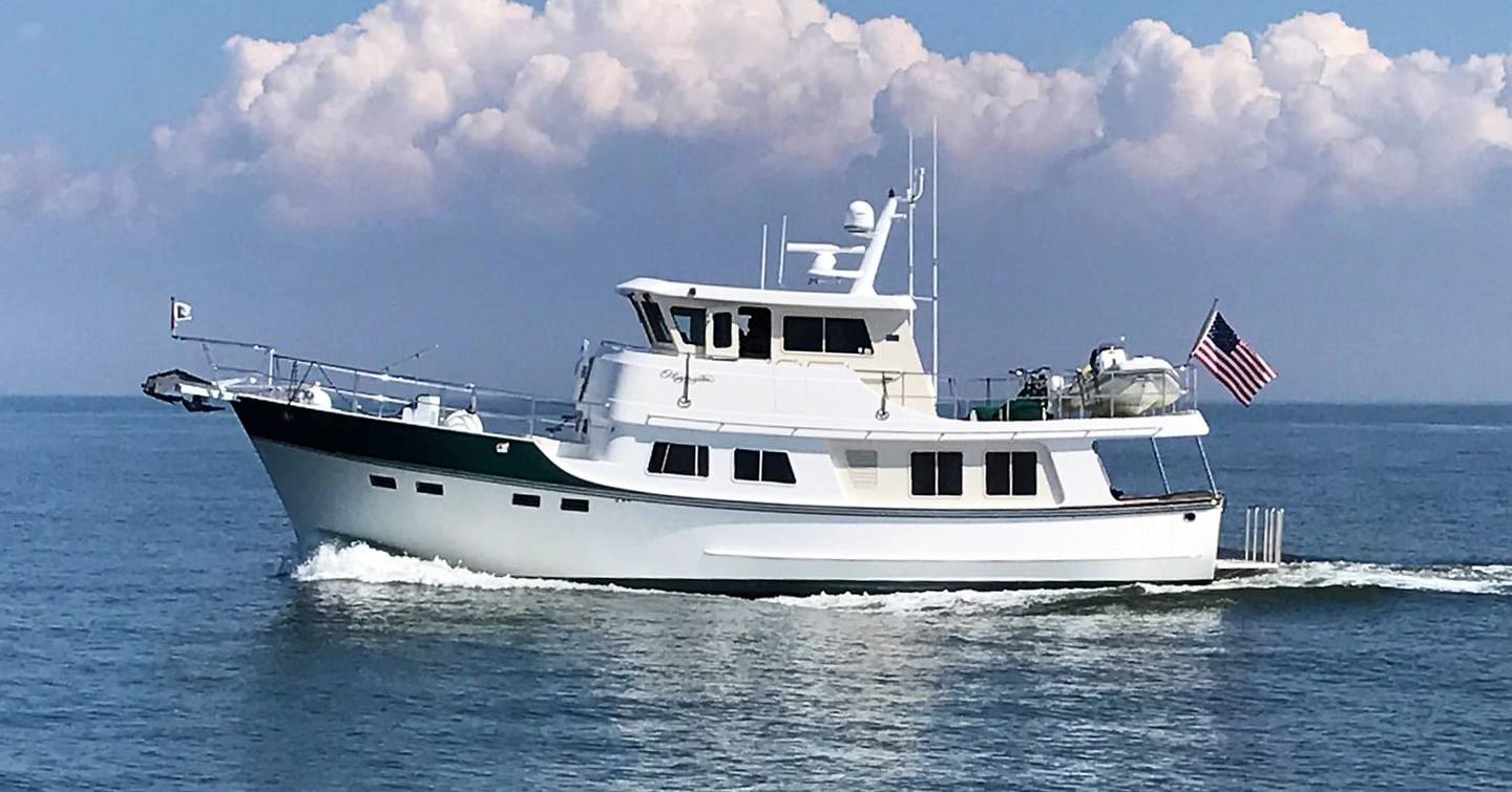 Kadey-Krogen yacht underway side view