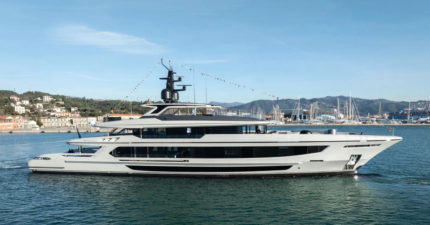 Superyacht Infinity at launch