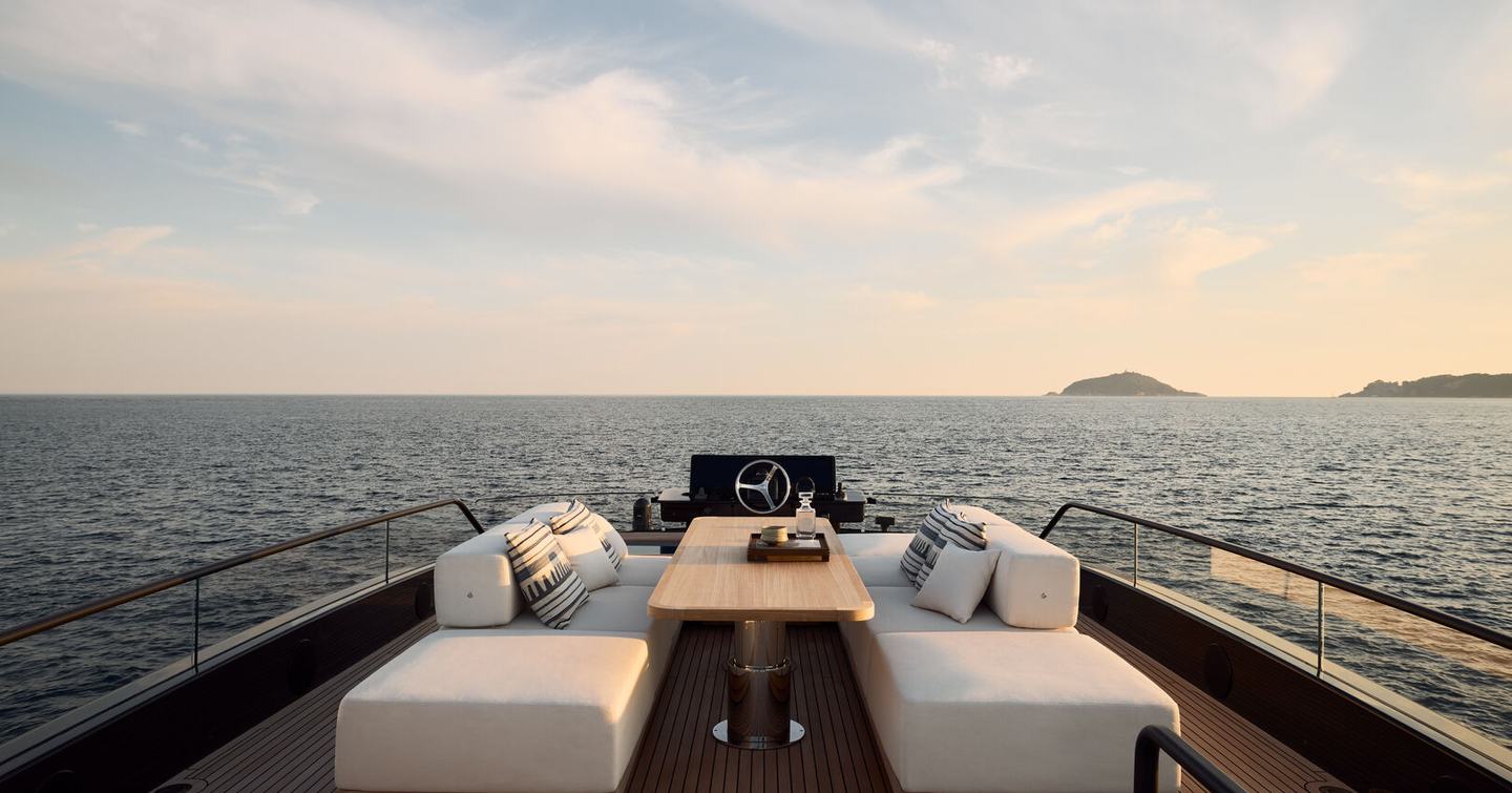Bluegame BGX83 motor yacht flybridge seating area 