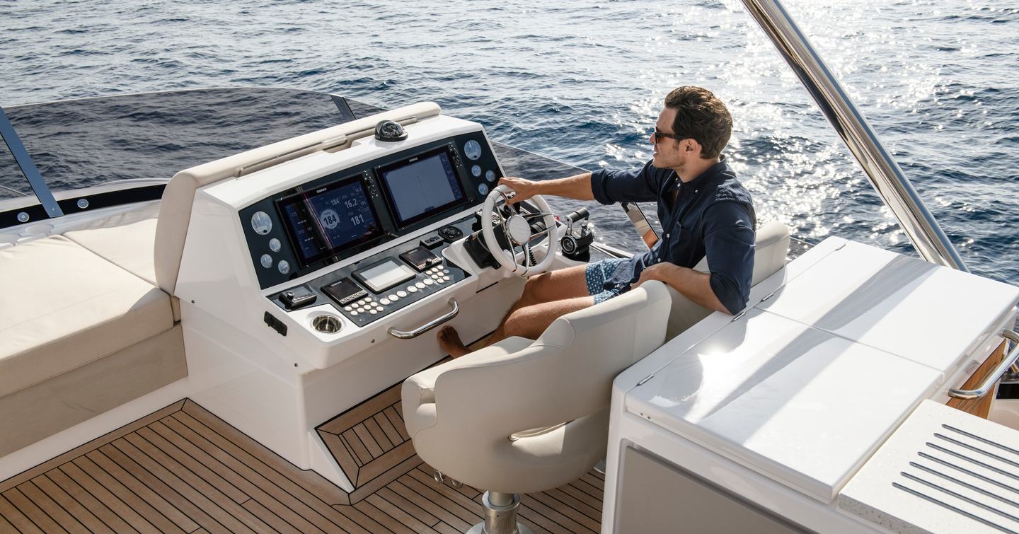 Sunseeker-76-Yacht-Review-upper-helm