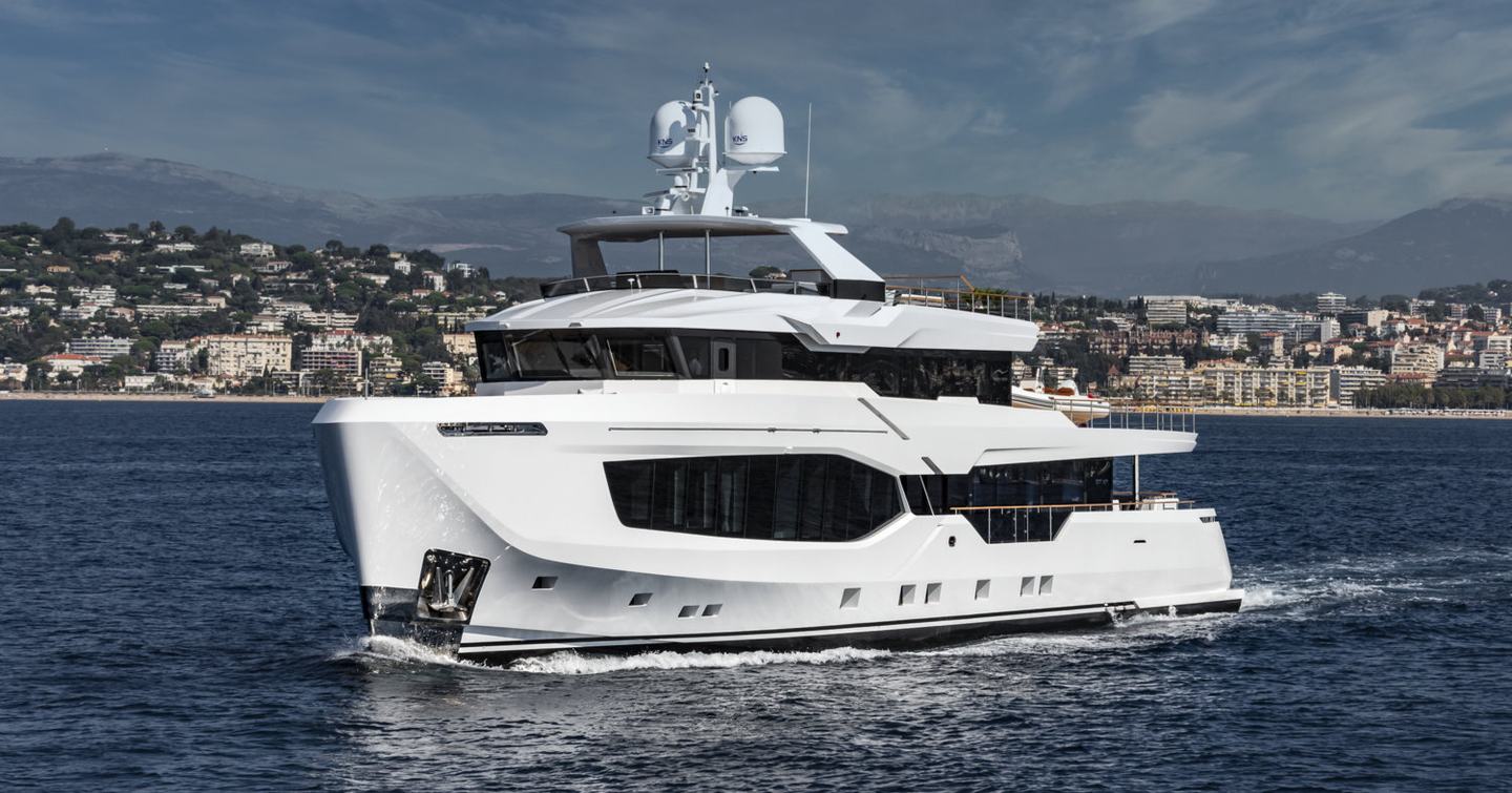 Motor yacht Orpheus under way