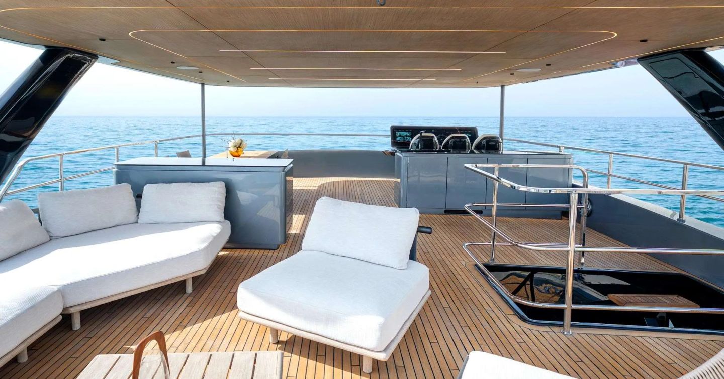 Sunreef Ultima 88 Catamaran upper deck 