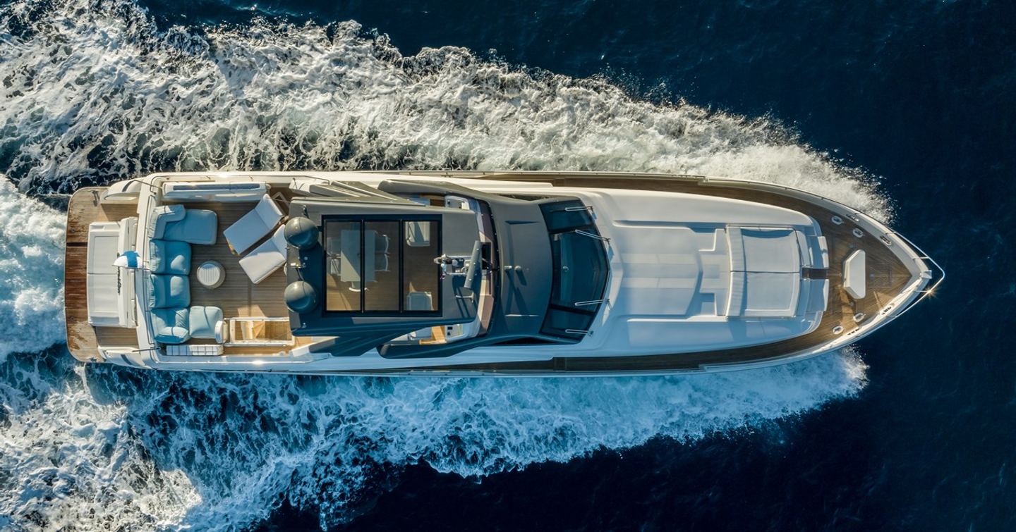 Hero shot of Motor yacht Katariina Xo