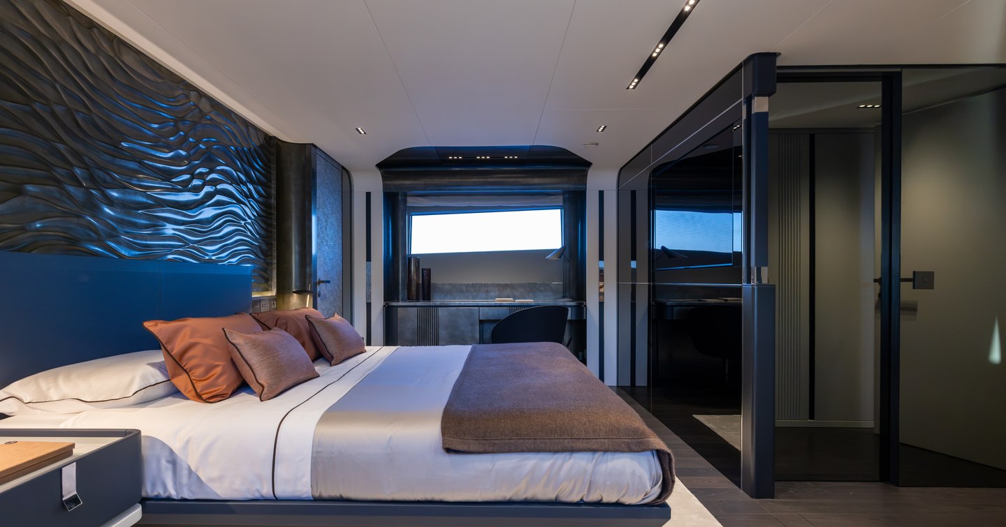 ISA yacht Fast Naan master cabin with window 