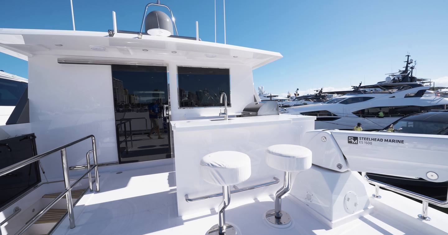 Horizon-V77S-Review-upper-aft-deck