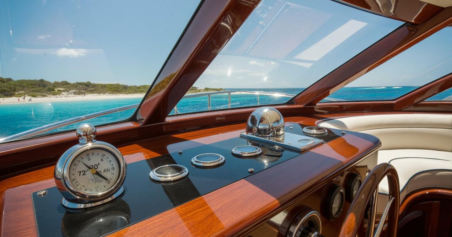 Luxurious deck at center console yacht