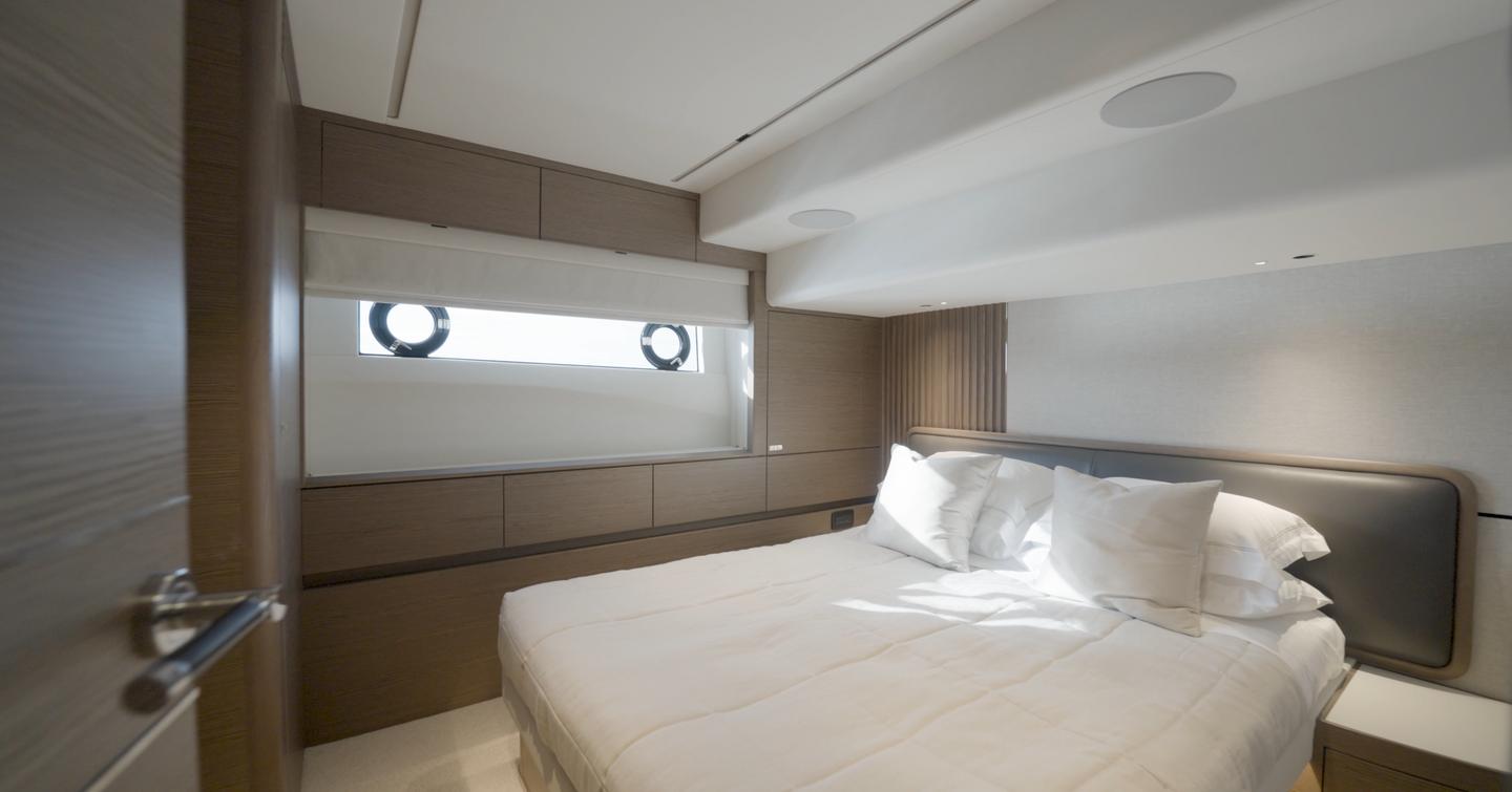 Princess-S80-double-cabin