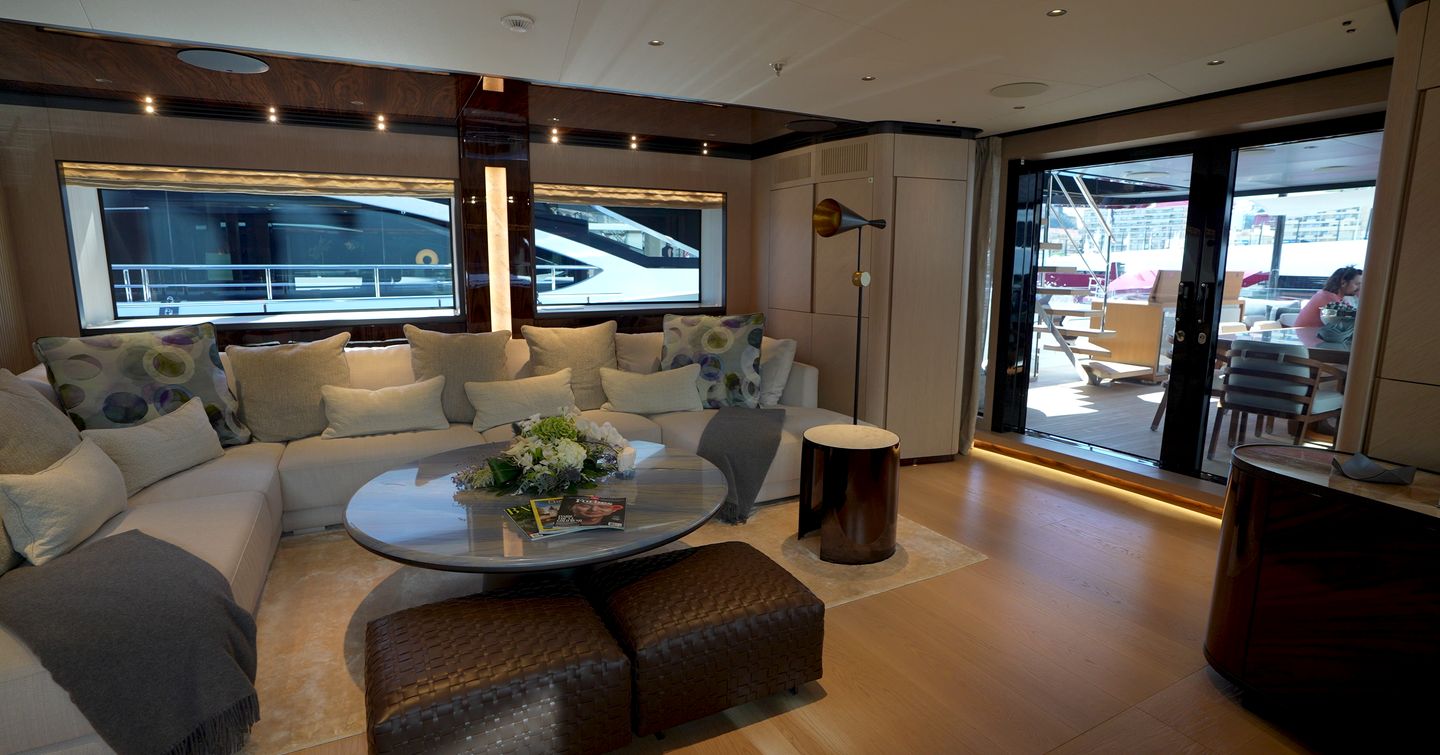 Tankoa-Yachts-S501-Evo-Review-skylounge