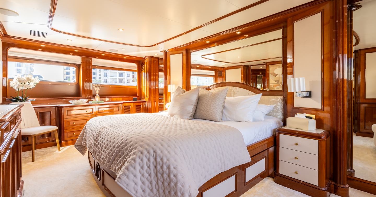 Benetti superyacht DXB master cabin with windows 