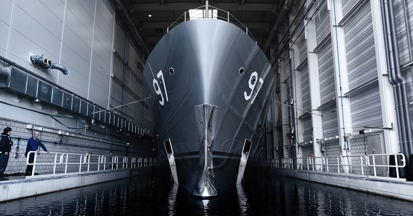 Bow of Feadship Yacht Valor in shed