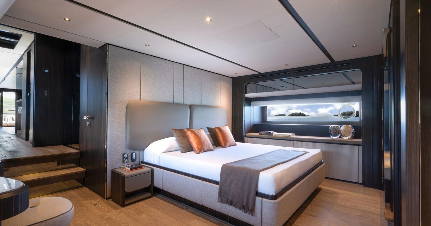 Ferretti 940 motor yacht master cabin 