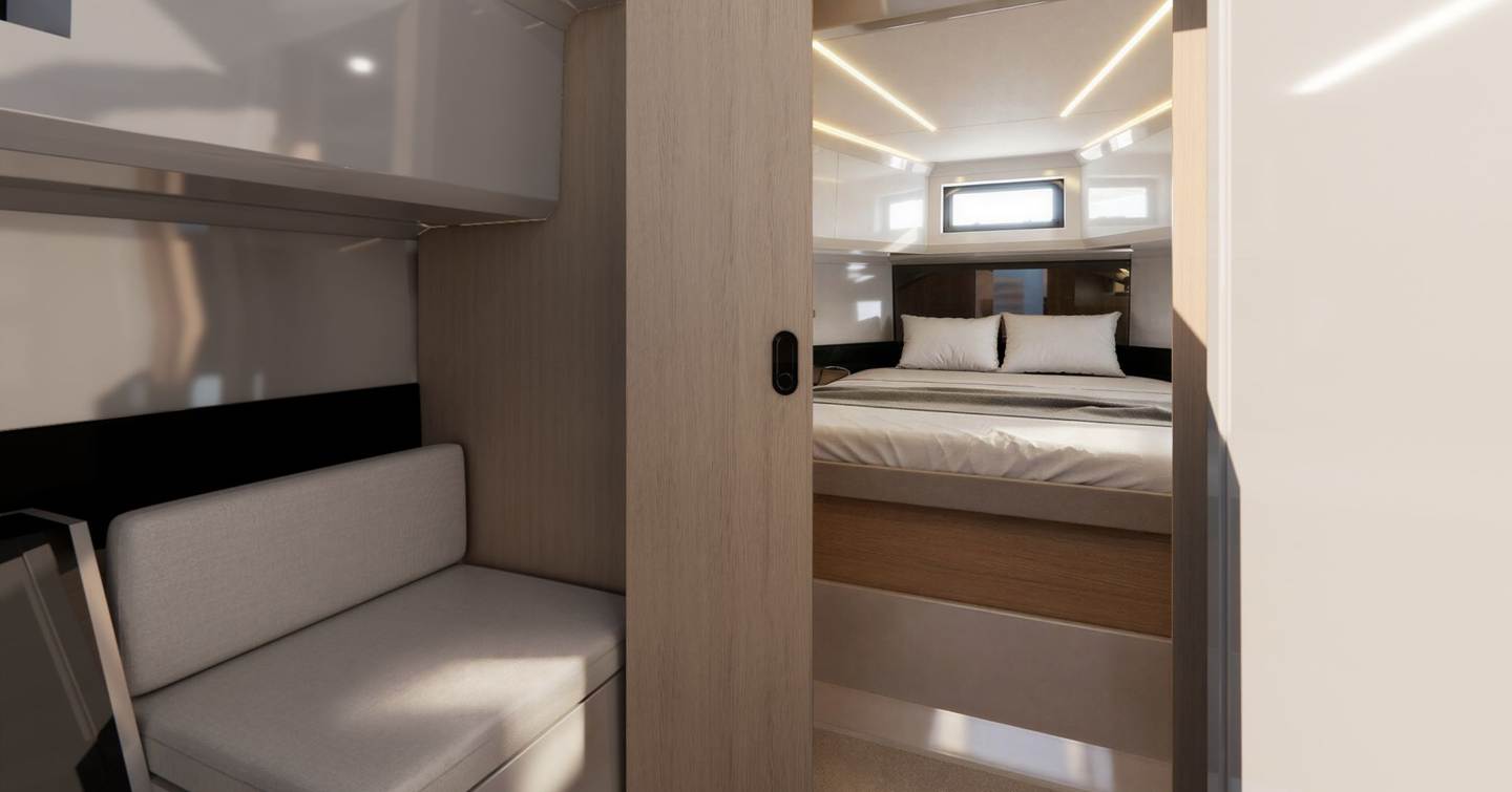 De Antonio D36 Cabin Boat cabin