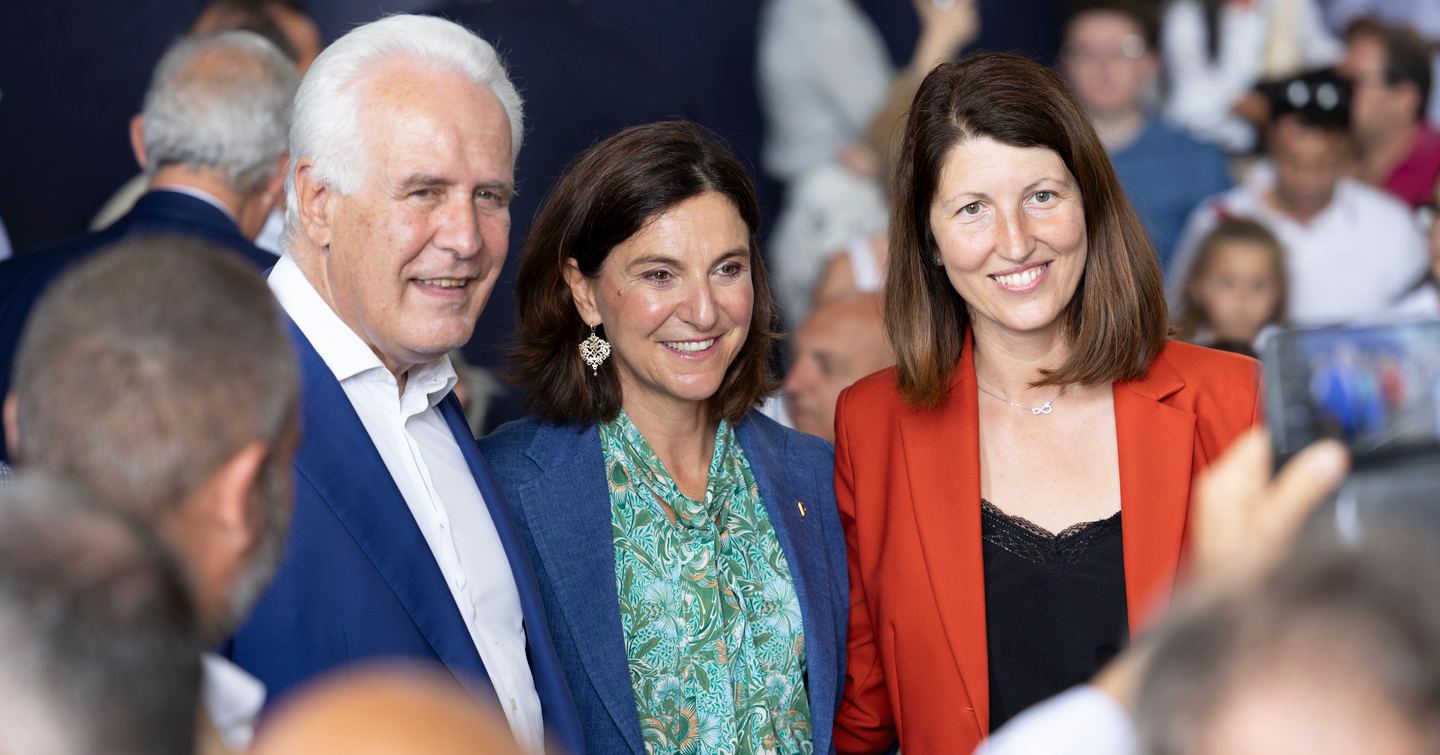 Paolo Vitelli with Tuscany Region President Eugenio Giani and Viareggio Mayor Sara Grilli.