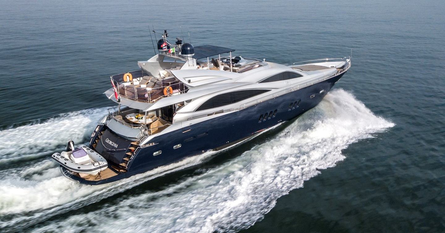 Superyacht Mr Sea under way