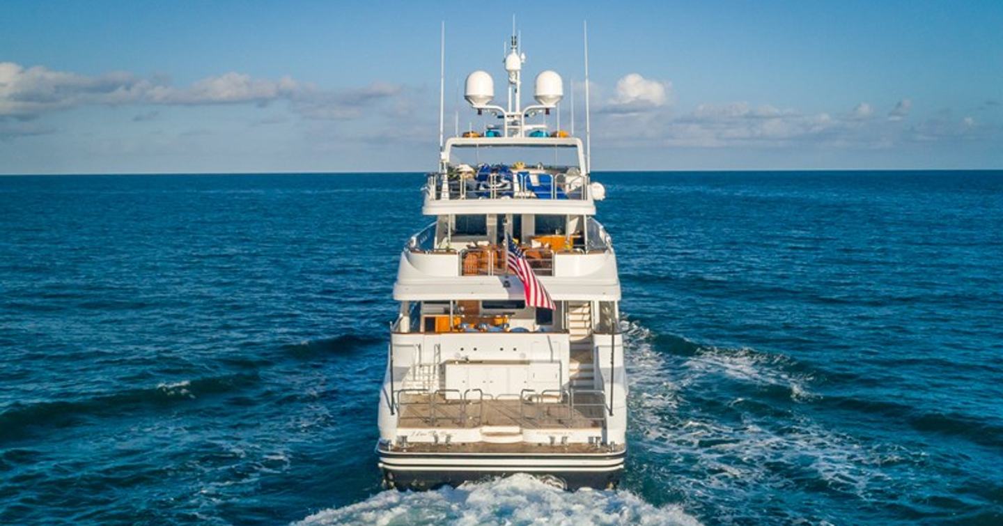 Aft shot of Superyacht I Love This Boat under way