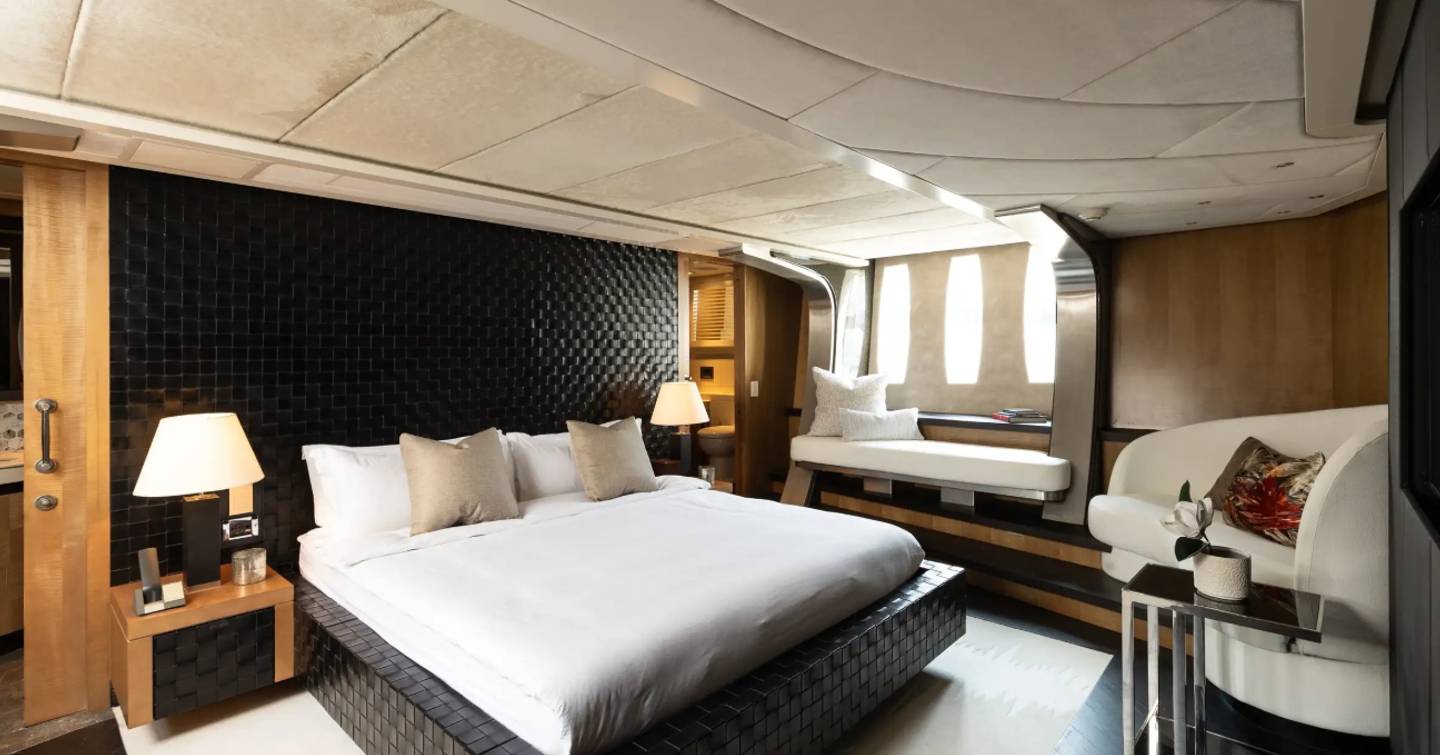 Pershing yacht Soraya master cabin with sofa 