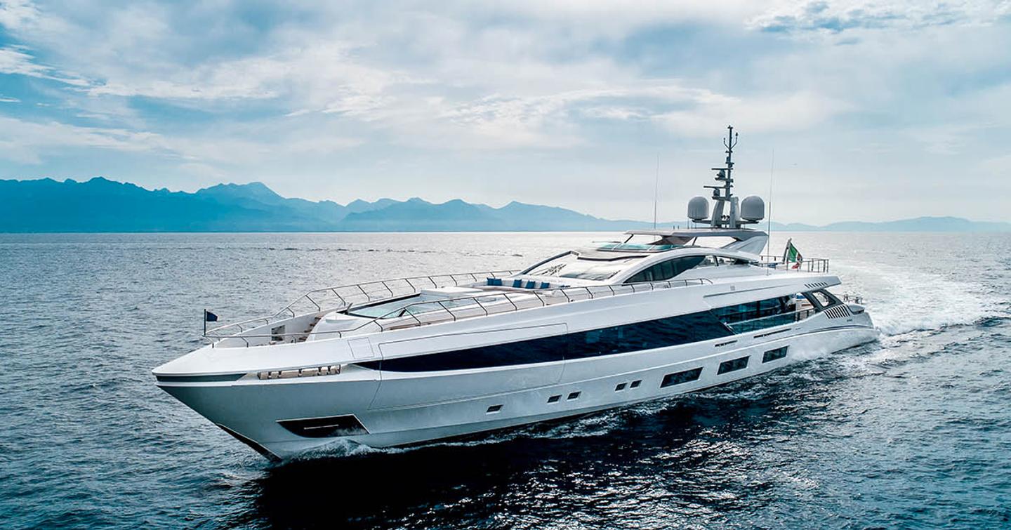 Mangusta GranSport 54 superyacht under way 