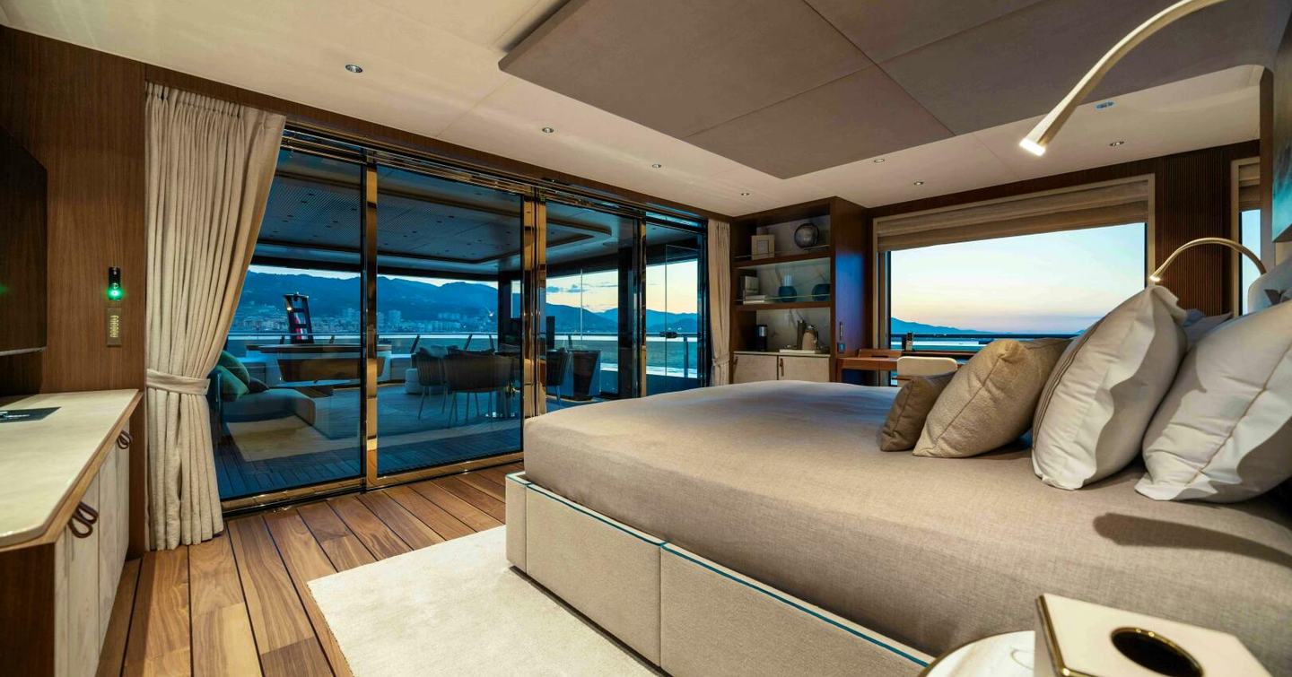 Superyacht Serenissima I master cabin with private terrace
