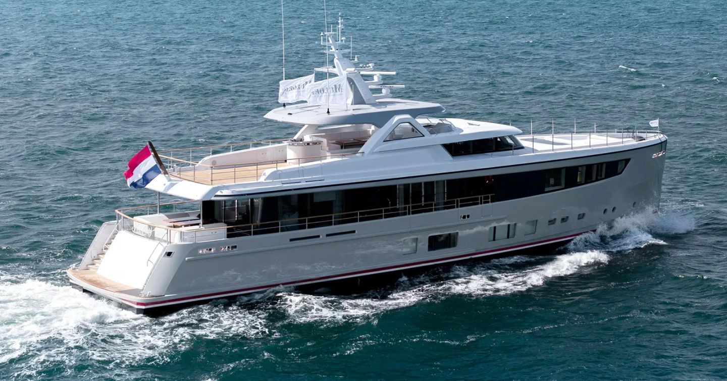 Ninth Mulder ThirtySix Superyacht under way on sea trial 