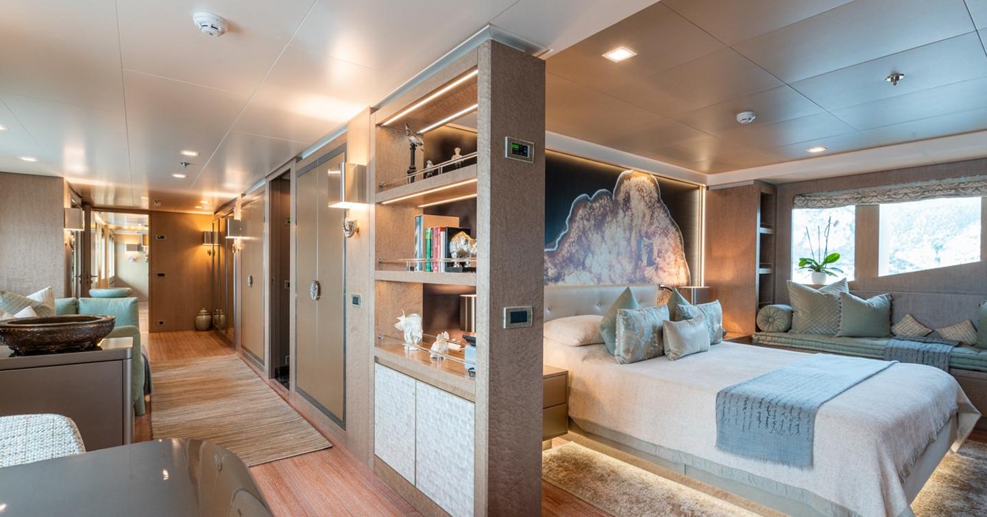 ISA Yachts motor yacht Liberty master cabin with desk and sofa 