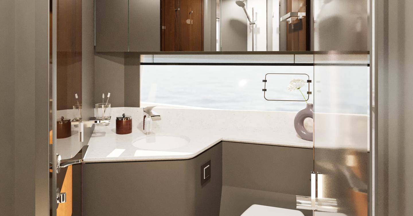 Fairline Targa 47 owners cabin day head