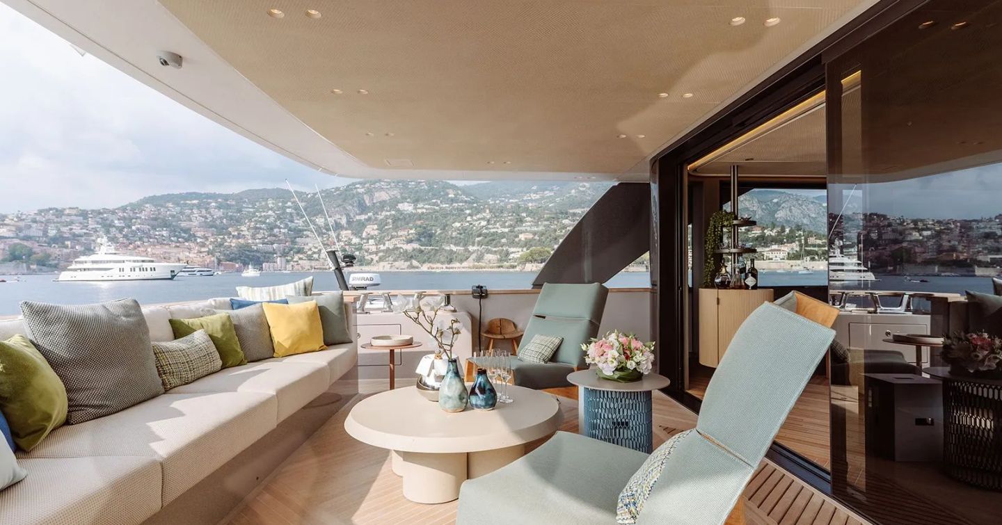 Sanlorenzo motor yacht Sal aft deck lounge 