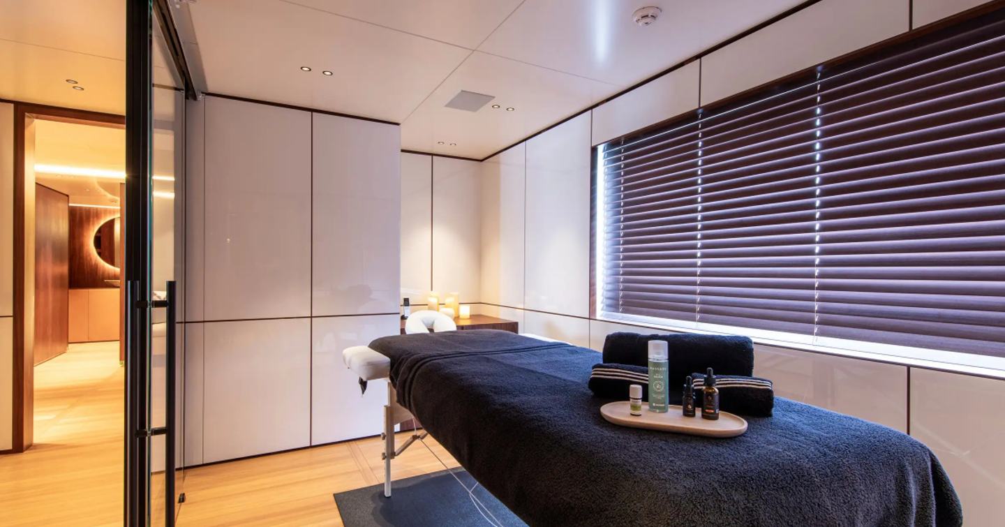 Superyacht Tosun wellness cabin with massage table