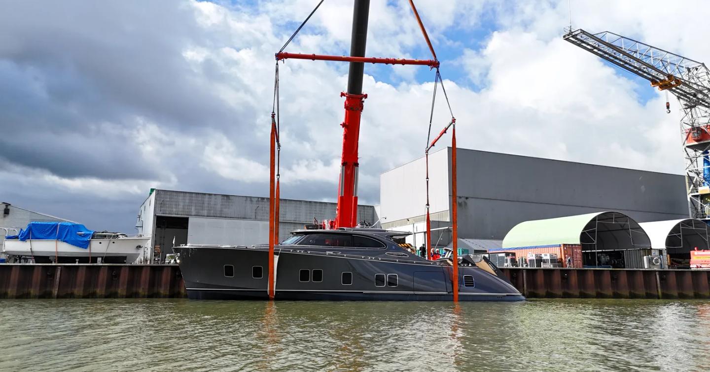 Zeelander 8 Motor Yacht Solea docked 