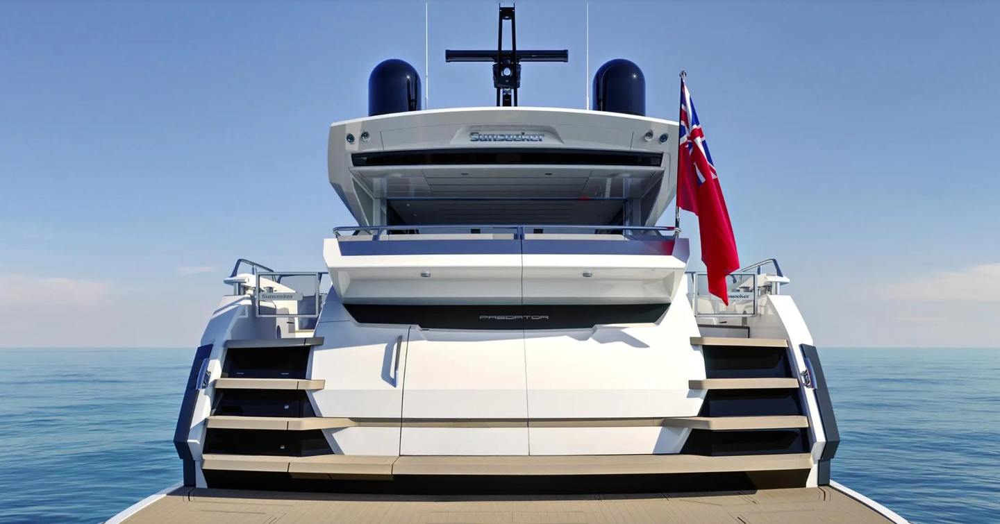 Predator 75 aft deck