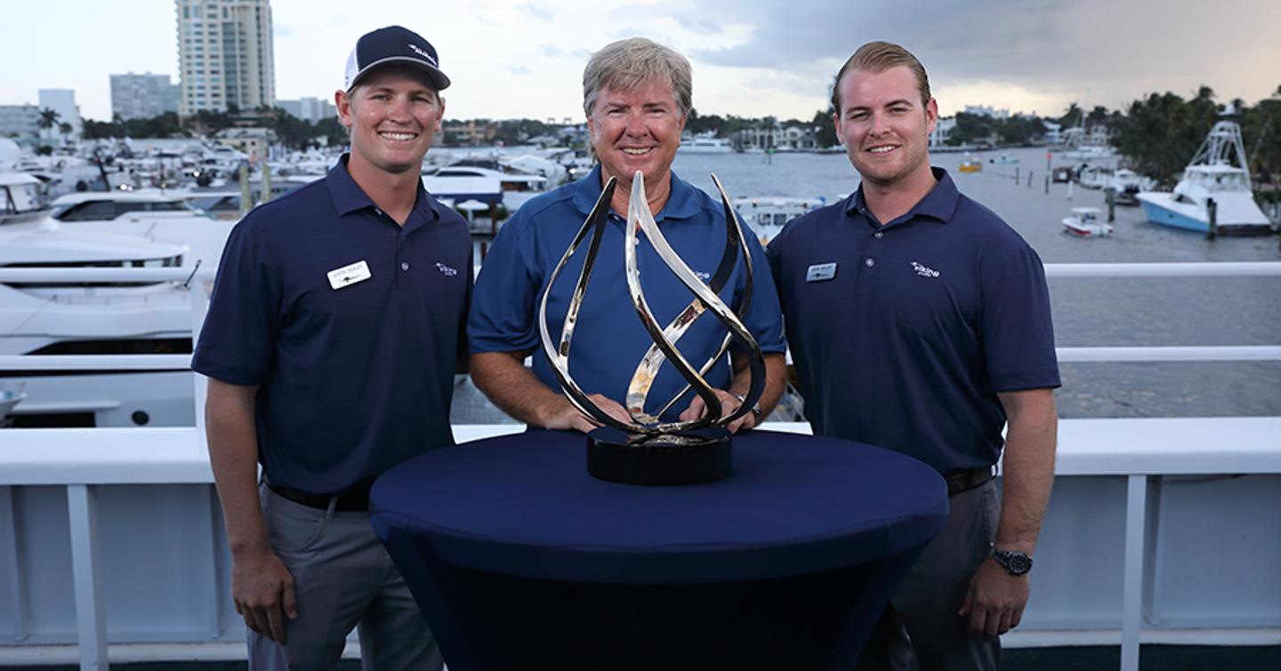 Viking CEO Pat Healey and sons with the prestigious award.