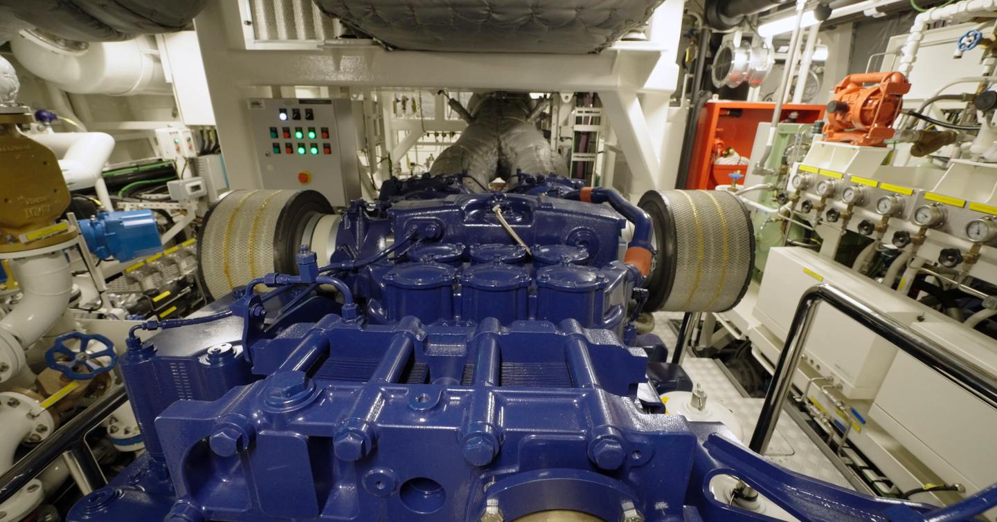 Damen-Xplorer-60-Review-engine-room
