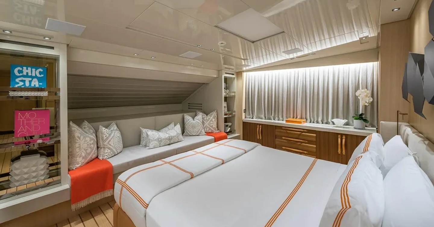 Motor yacht Xwave's master cabin