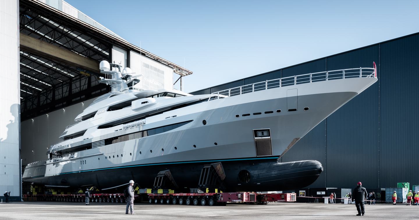 Oceanco superyacht Draak leaving shipyard 
