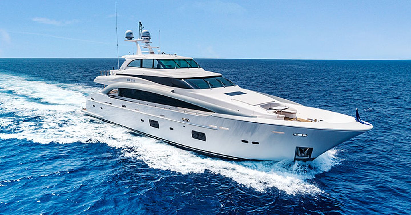 motor yacht Wild Duck