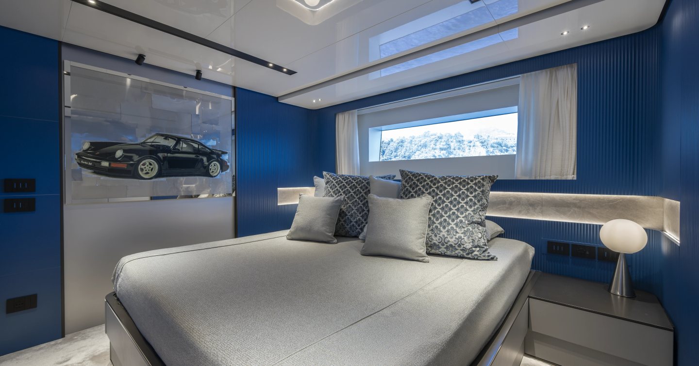 Columbus Atlantique 38M Superyacht Principessa Capricciosa guest cabin