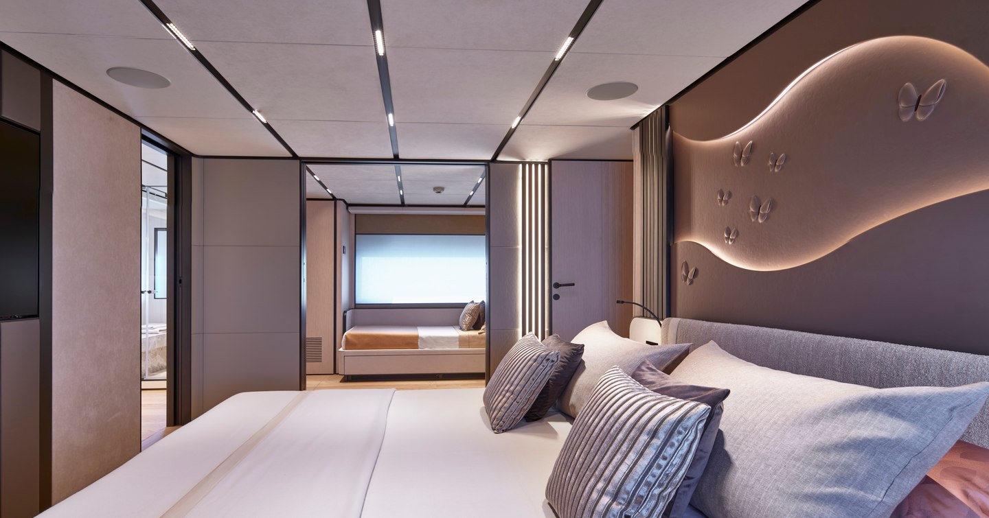 AB yacht Casa Bri Mare master cabin with spare bed 