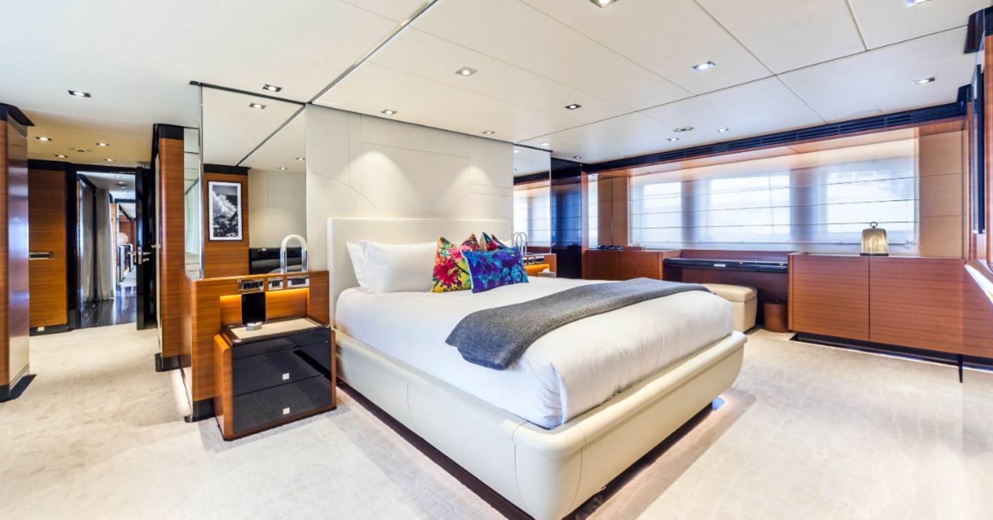 Heesen superyacht Fan Too master cabin with large windows 