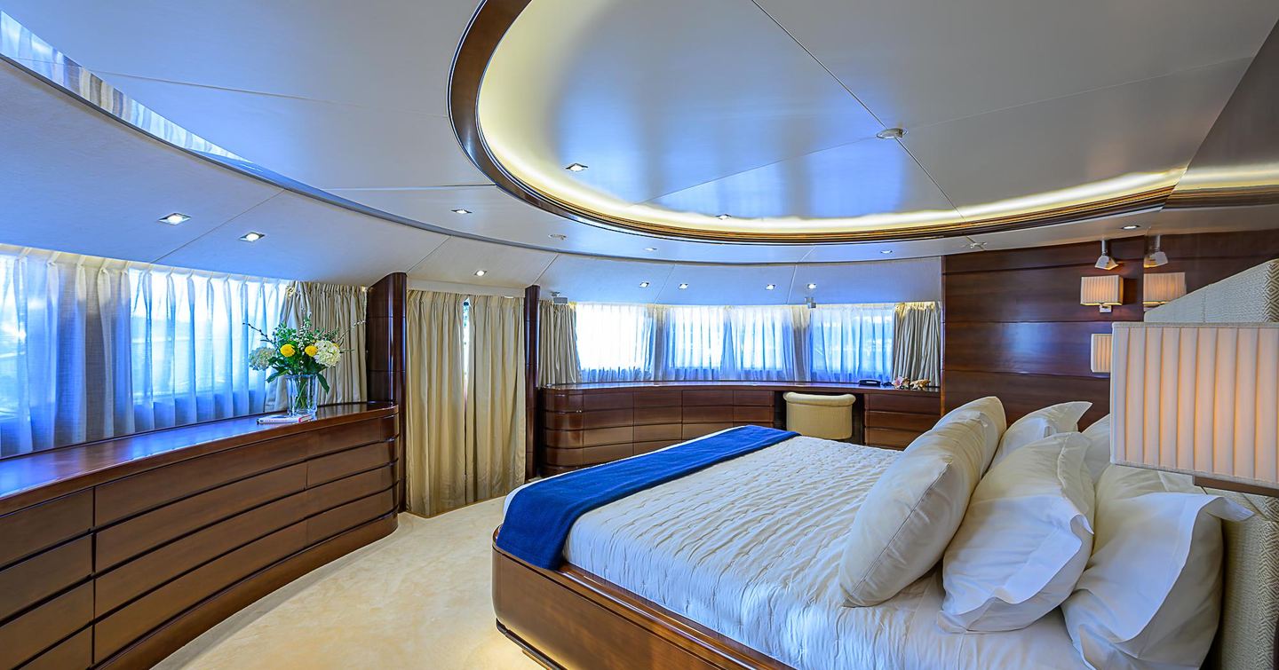  Superyacht Seascape V owners room