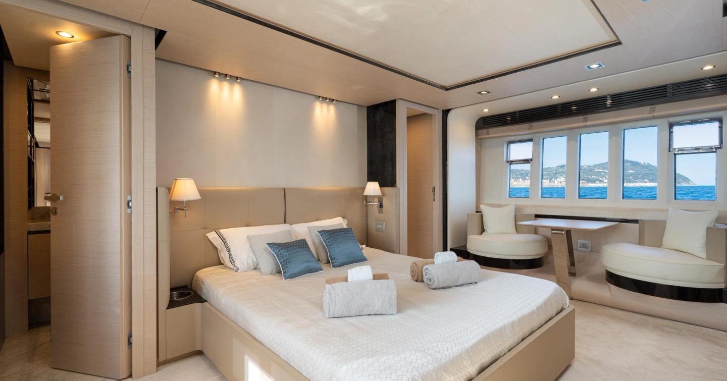 Motor Yacht Trinidad master cabin