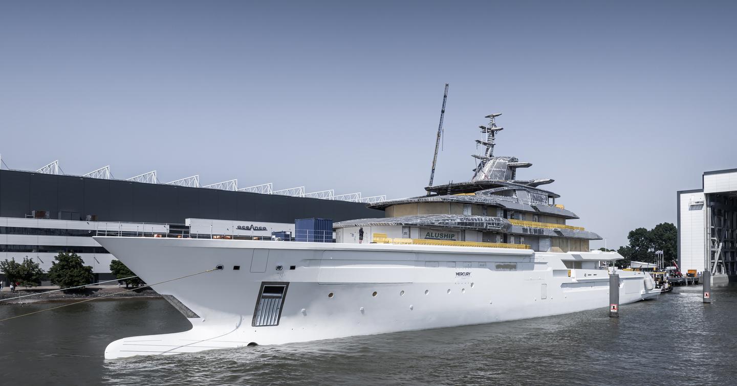 Superyacht Leviathan entering water on technical launch