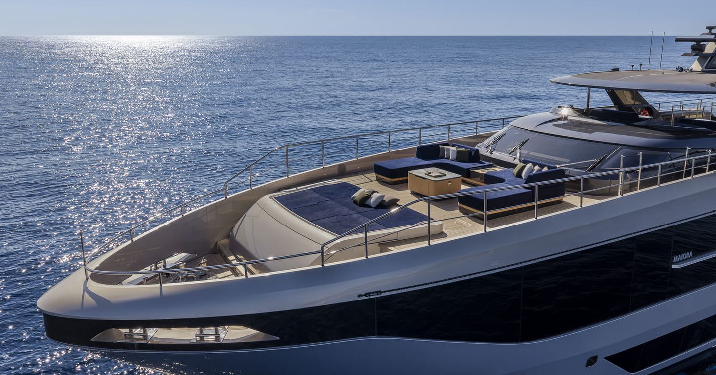 Maiora M30 motor yacht foredeck lounge 