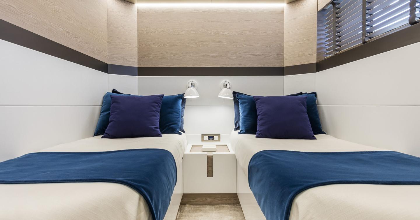 Extra-X76-Loft-Review-twin-cabin