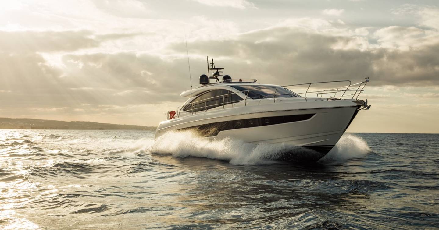 yacht in windy weather