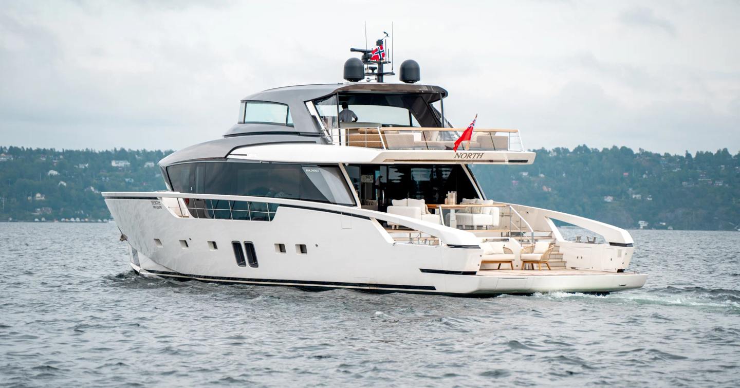 Sanlorenzo motor yacht North at anchor stern view 