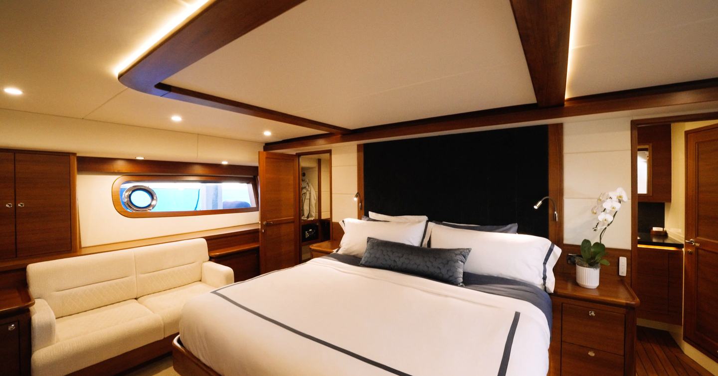 Palm-Beach-PB85-Sedan-Review-owner-cabin