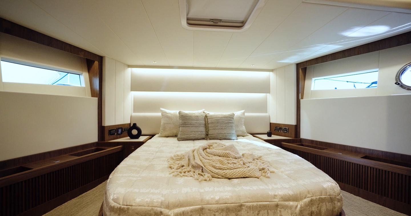 Horizon-V77S-Review-VIP-cabin