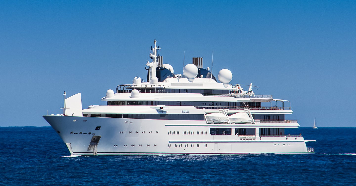 Superyacht Katara under way