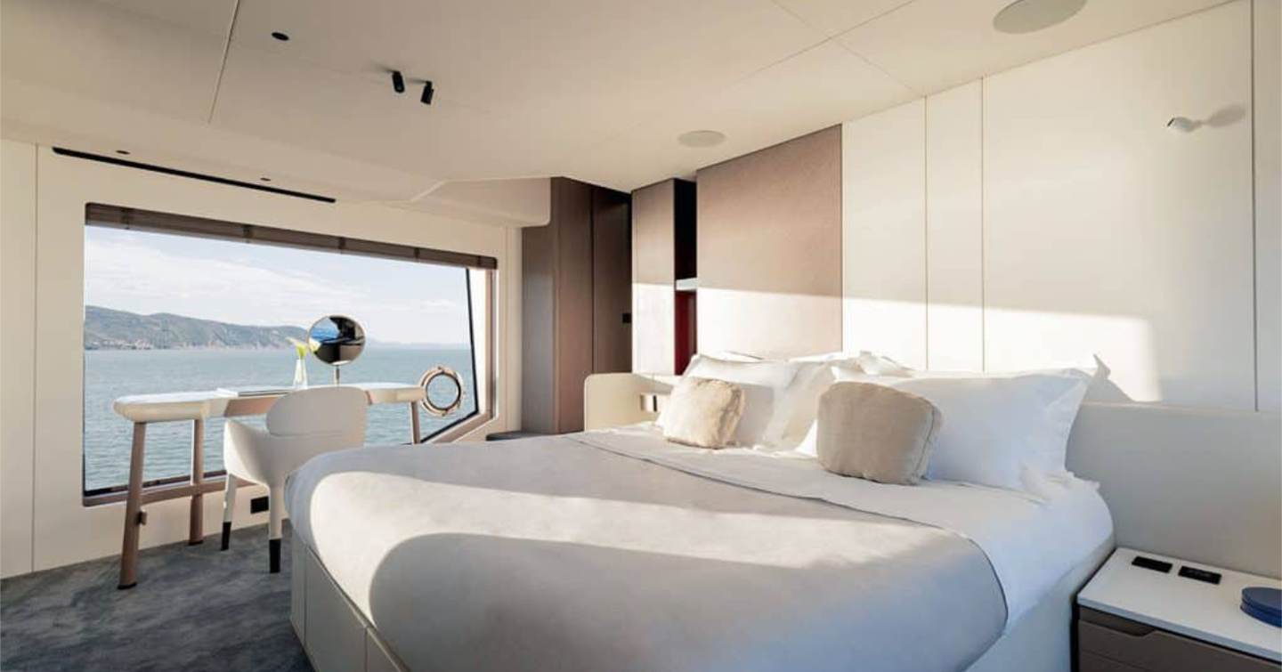 Azimut Grande 26M design, Azimut interiors