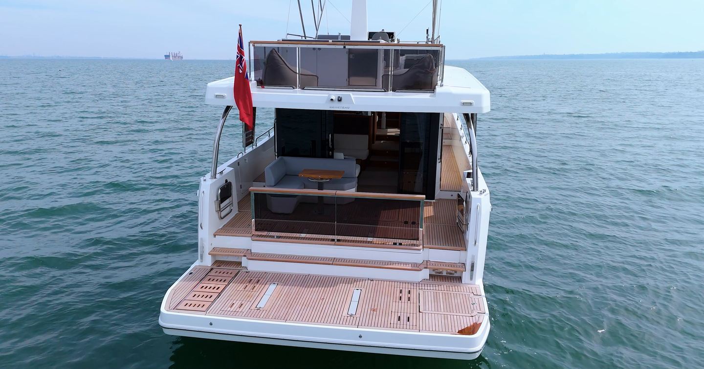 Beneteau-Swift-Trawler-54-Review-swim-platform