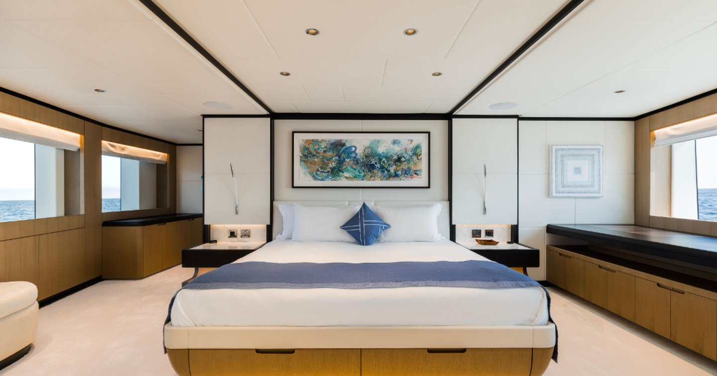 Superyacht Olivia master cabin